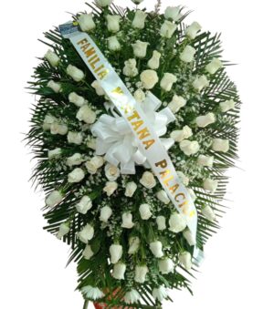 Pedestal con 100 rosa y flores blancas GRANDE R 39